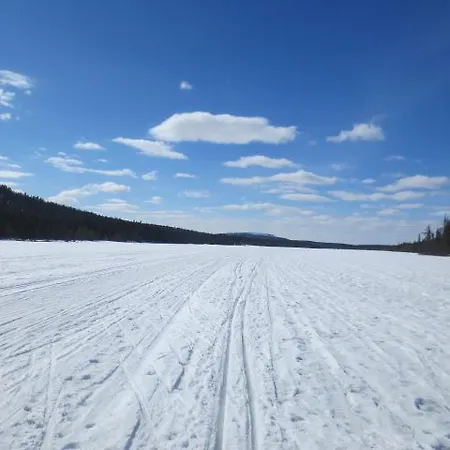 公寓式酒店 Yllaestar Äkäslompolo