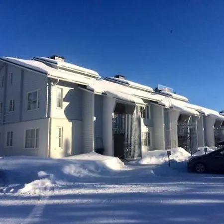 Yllaestar * Äkäslompolo